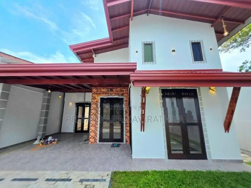 නවීන පන්නයේ අලුත්ම තනි මහල් නොවස විකිනීමට - බටුවන්දර