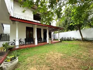 Valuable 2 Storied House From Kottawa - Athurugiriya Road Units