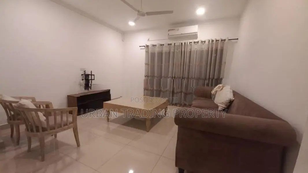 04 Bed Fully Furnished Luxury Apartment for Rent at Talawathugoda