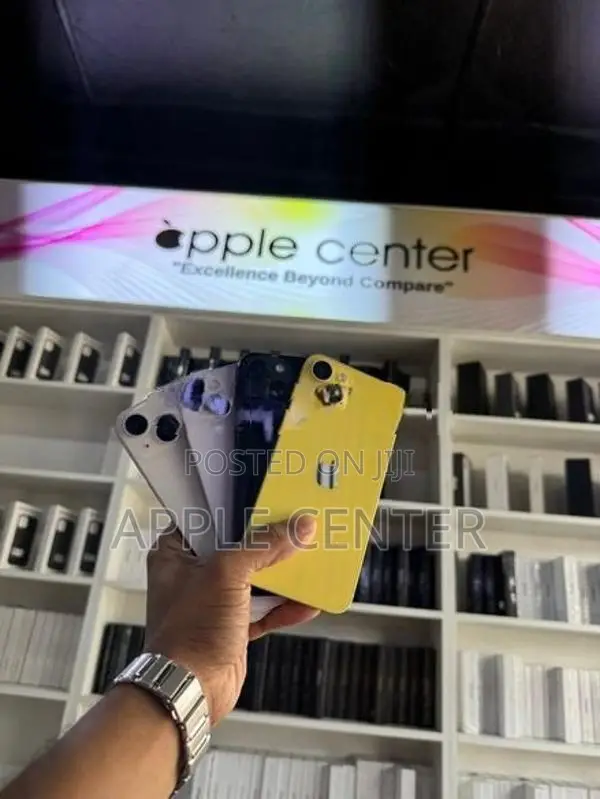 Apple iPhone 14 (Used)
