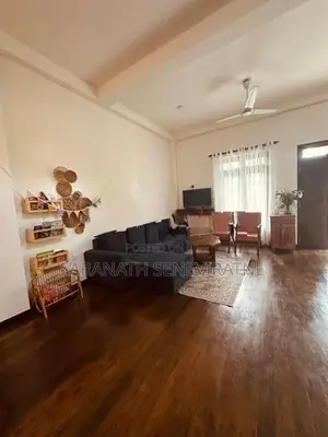 Ground Floor Completed House for Sale in Yatiyana - Katunayaka