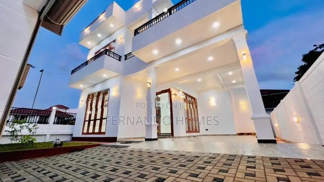 2026 Box Modern Gated Community Luxury New Up House For Sale In Negomb
