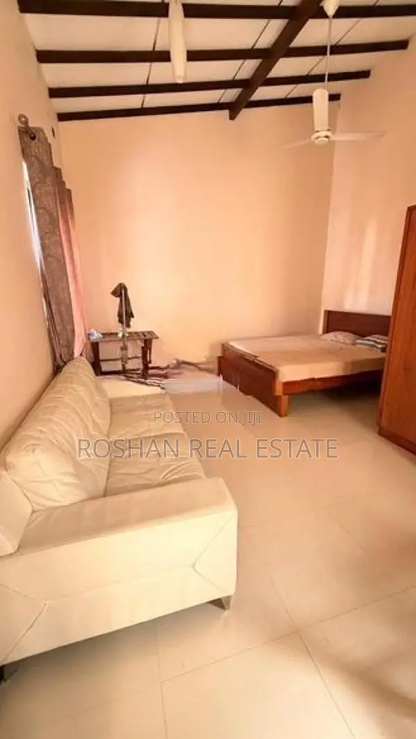 FULLY FURNISHED LUXURY HOUSE FOR RENT KALUBOWILA DEHIWALA SH2503