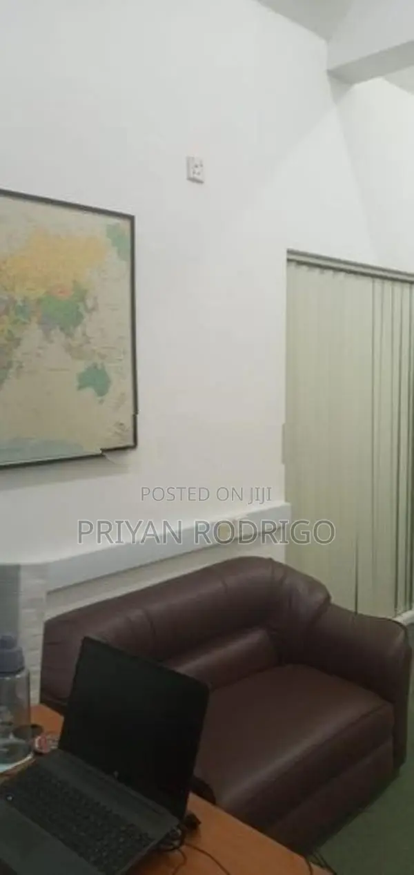Dehiwala - Office for Sale with 20 Perches of Land