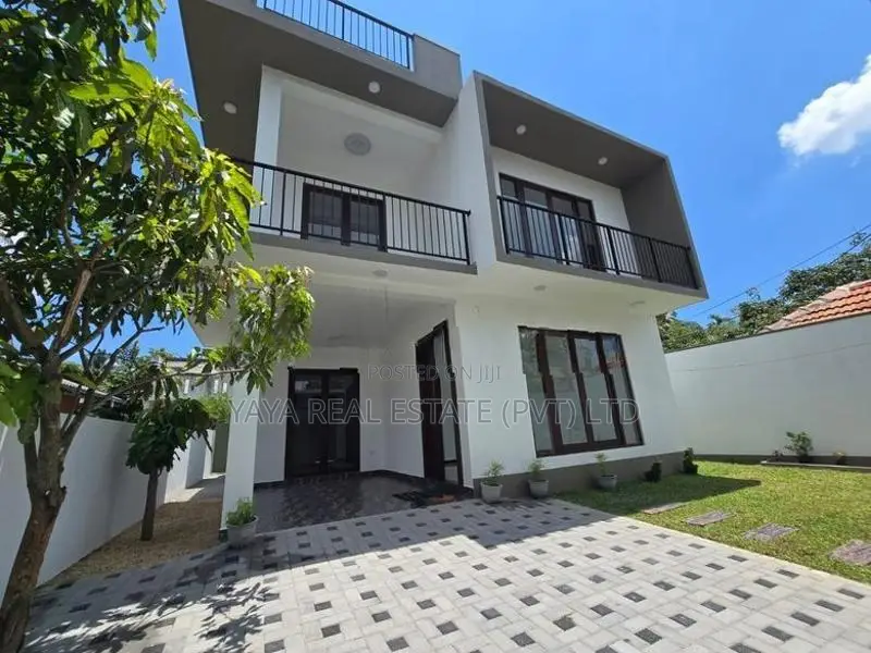 BRAND NEW HOUSE FOR SALE IN KOTTAWA