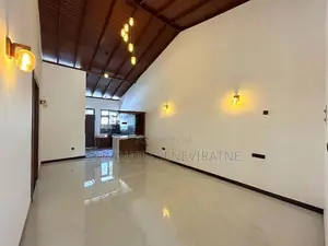 Brand-New Single Story House -100 m High Level Rd Godagama Town Homaga