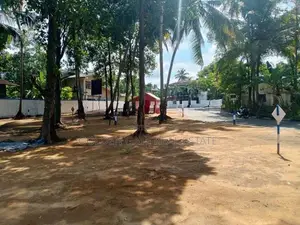 Land for Sale Near Negombo Road Walisara