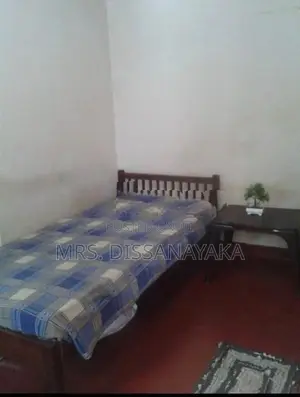 Room Rent for a Female in Kadawatha