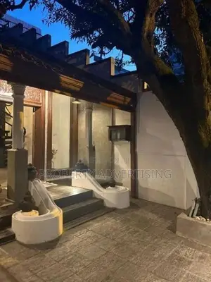 3 Storey house for rent in Colombo 5