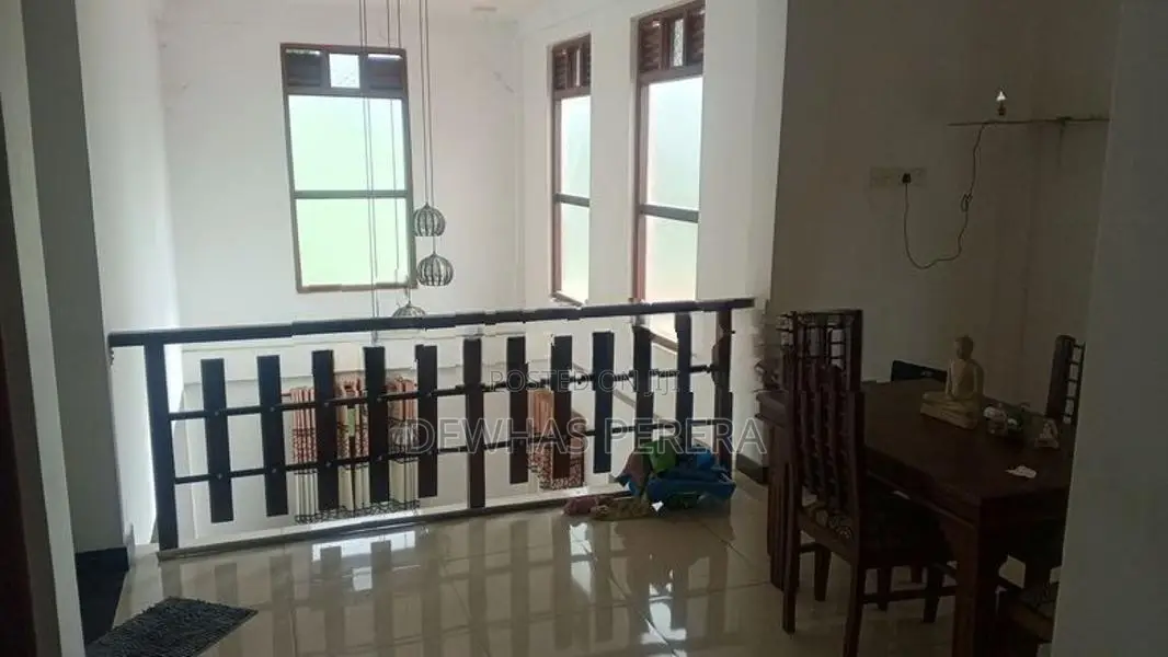2 story superb luxury house sale temple road dalugama Kelaniya