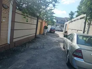 Kotte - Sri Jayawardenapura, 10 Perch Rectangular Land For Sale
