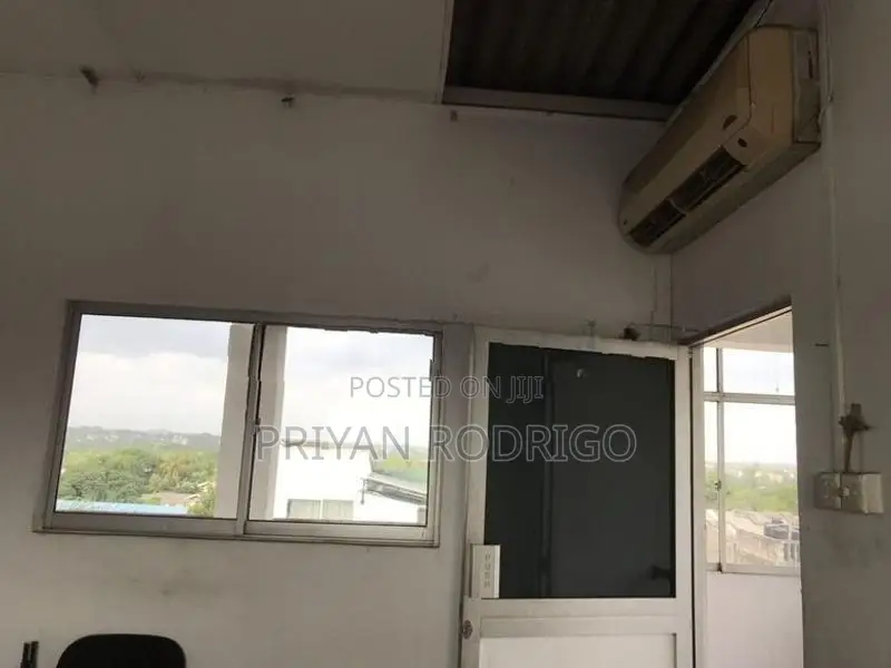 Dehiwala Commercial Building with 21.5 Perches of Land for Sale
