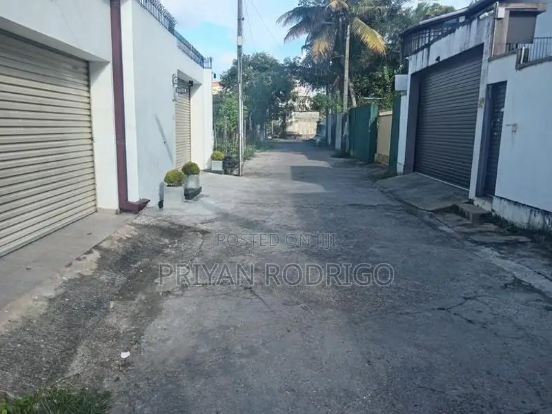 Kotte - Sri Jayawardenapura, 10 Perch Rectangular Land For Sale