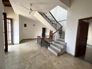 Rajagiriya - Kalapaluwawa 04 Bedroom Upstair House at 1st Lane for Sal