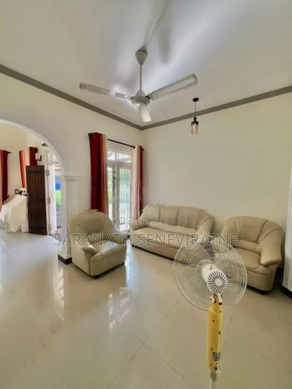 Single Storied House in Negombo Kadirana