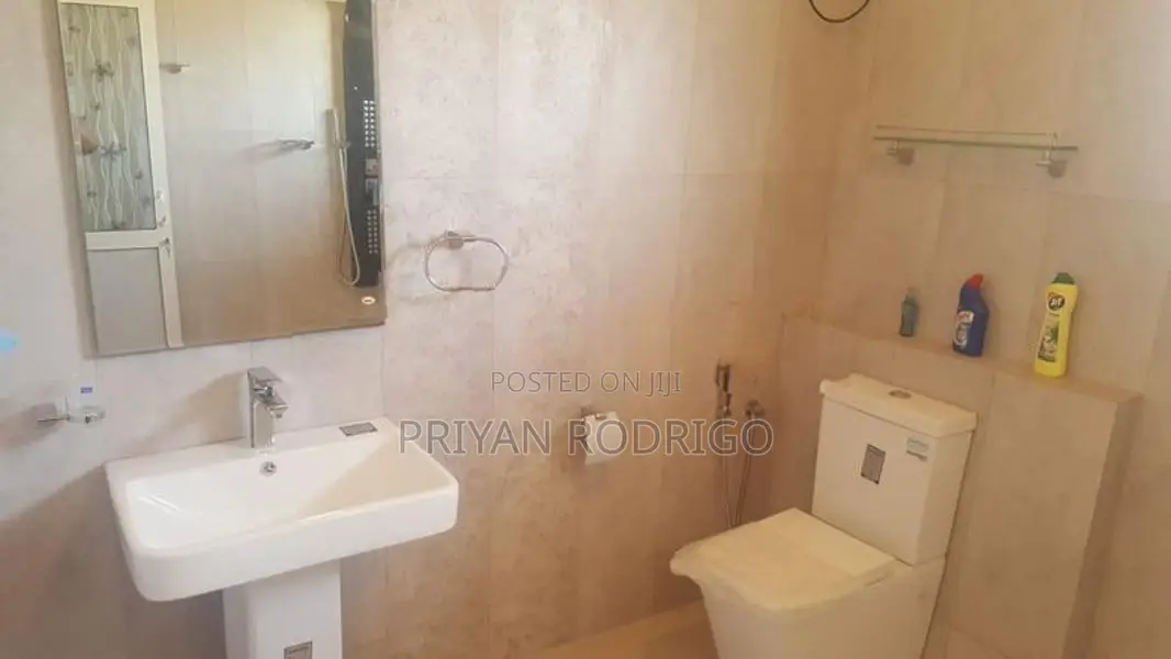 Kotte - Rajamahavihara Rd 09 BR 03 Unit House on 30 Perches for Sale