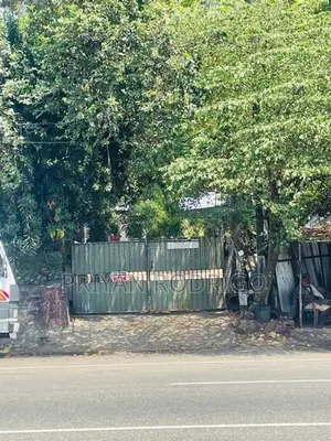 Kottawa - Town Area Commercial Building with 25 Perch for Sale