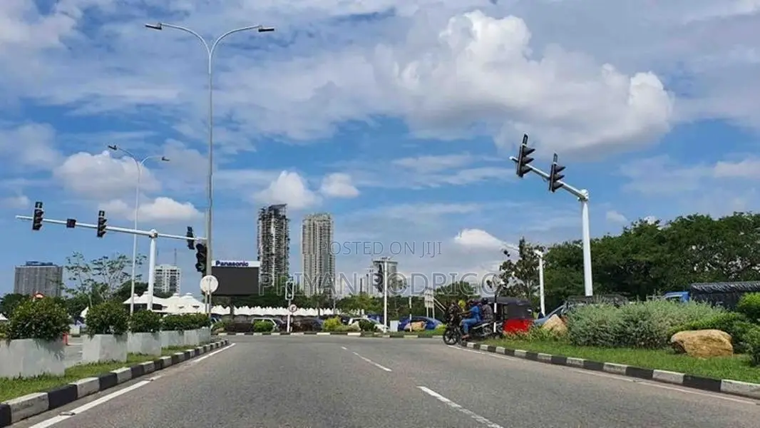 19:65 Perches Prestigious Residential Land for Sale in Battaramulla