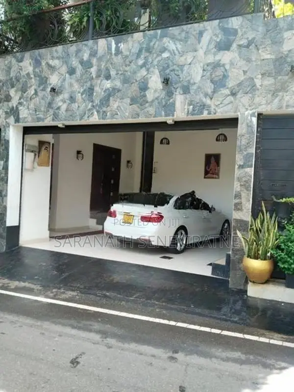 Maharagama Pamunuwa Super Luxury House For Sale In Prime Location