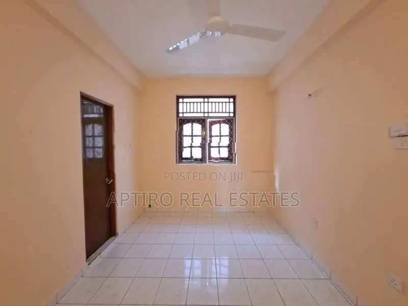 Sea View 3 Bedroom Apartment for Sale in Colombo 04