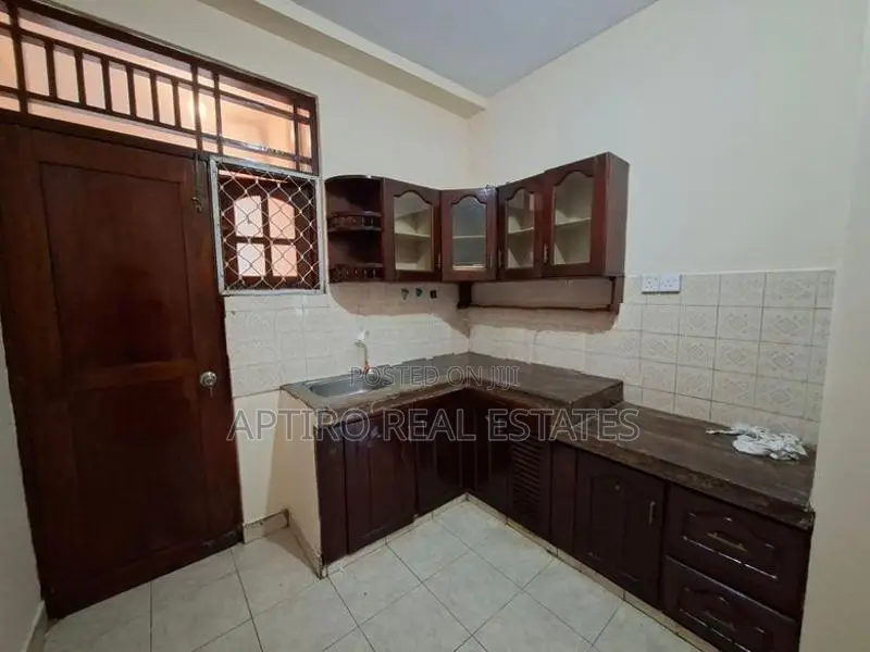 Sea View 3 Bedroom Apartment for Sale in Colombo 04