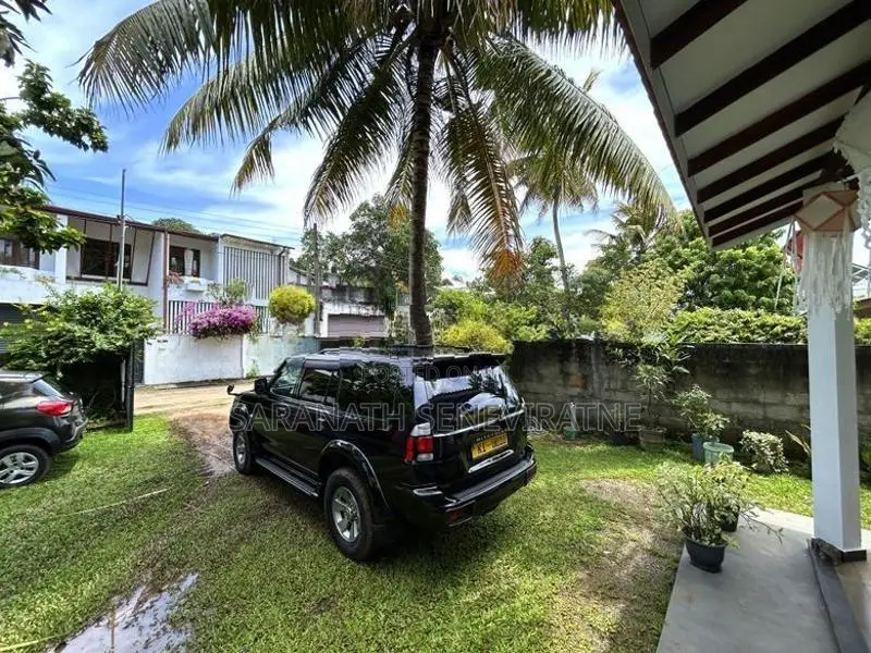 2 Storied Solid House From Rajagiriya Kalapaluwawa For Sale