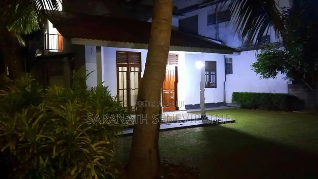 2 Storied Solid House From Rajagiriya Kalapaluwawa For Sale