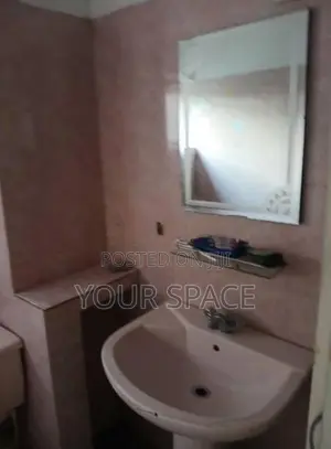 Upper Floor 2 Br House for Rent in Kalubowila