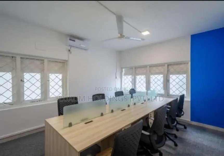 Serviced office For Rent in Park Road Colombo 05 [ 2216C ]