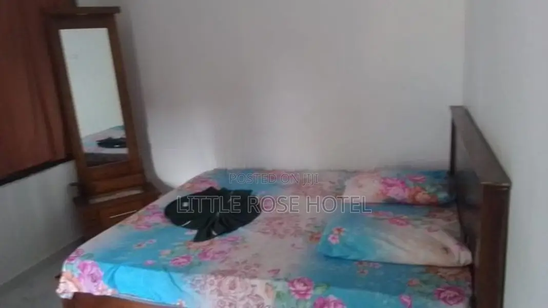 COMFORTABLE ROOMS IN KALUTARA