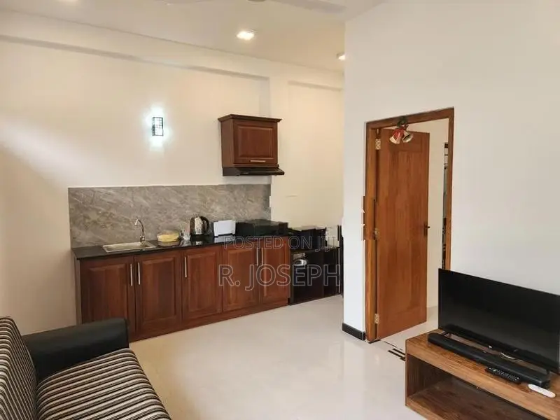 Temple Road, Negombo – Fully Furnished Apartment for Rent