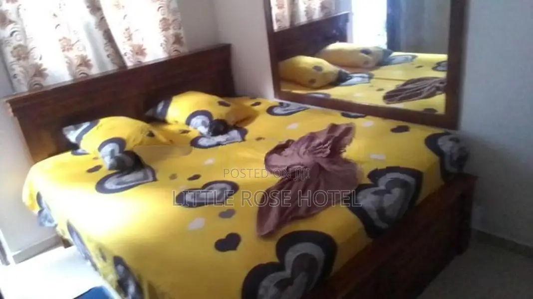 COMFORTABLE ROOMS IN KALUTARA