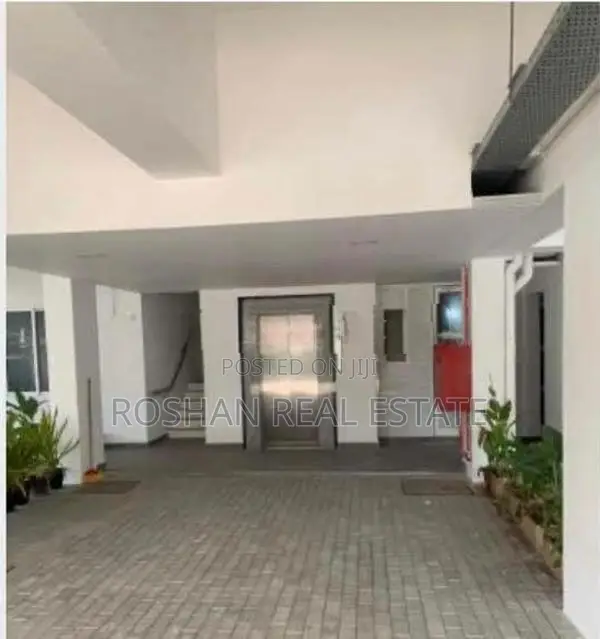 LUXURY APARTMENT FOR SALE WATTALA CHI2517