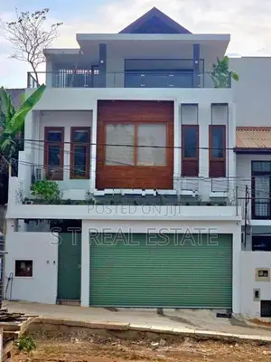 Architecture Designed Super Luxury House For Sale In Battaramulla Town