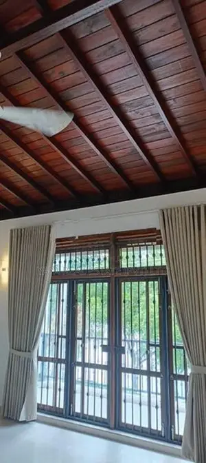 BRAND NEW HOUSE FOR SALE IN Mount Lavania