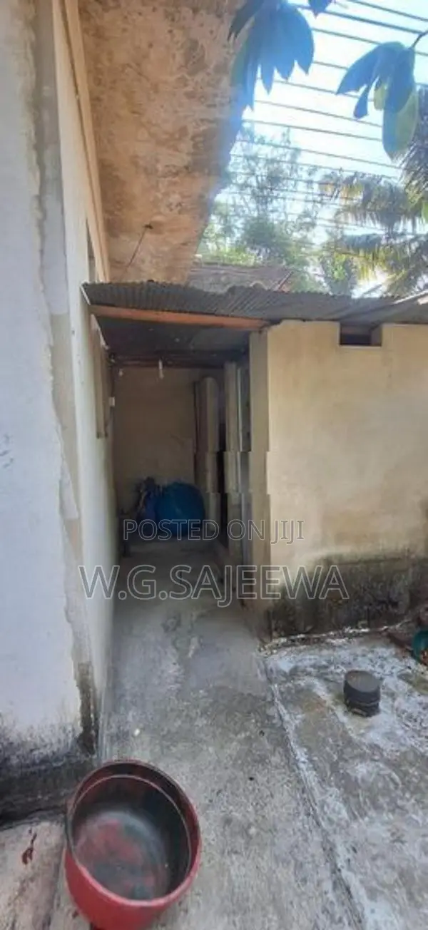 3 bedroom house for sale in Negombo Anderson road