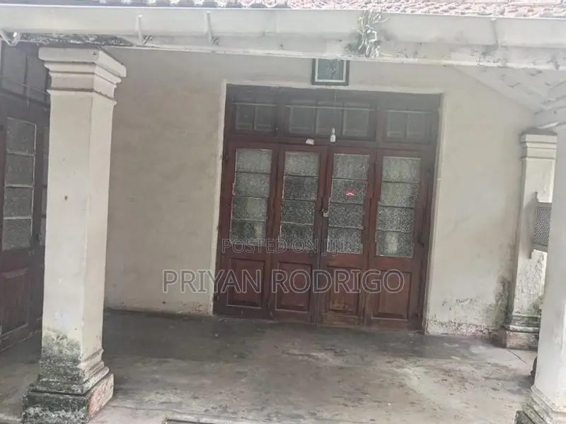 15.6 Perches of Valuable Land In the Heart Borella Town Area for Sale