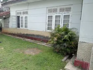 Nugegoda - Wijerama 15 Perches of Land with a Large Old House for Sale
