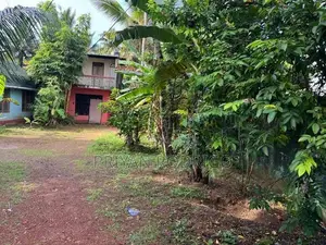 Nugegoda Wijerama 42 Perch Land with House for Sale