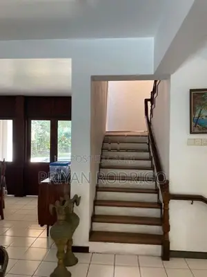Nugegoda Pagoda Road, 5500sq.ft House with 80 Perches of Land