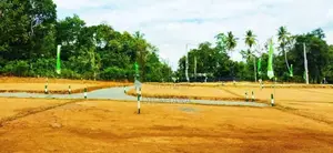 හිරිකැටිය සංචාරක කලාපයේ ඉඩමක්