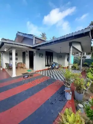 Single Storey house sale in Negombo - 15 Perch