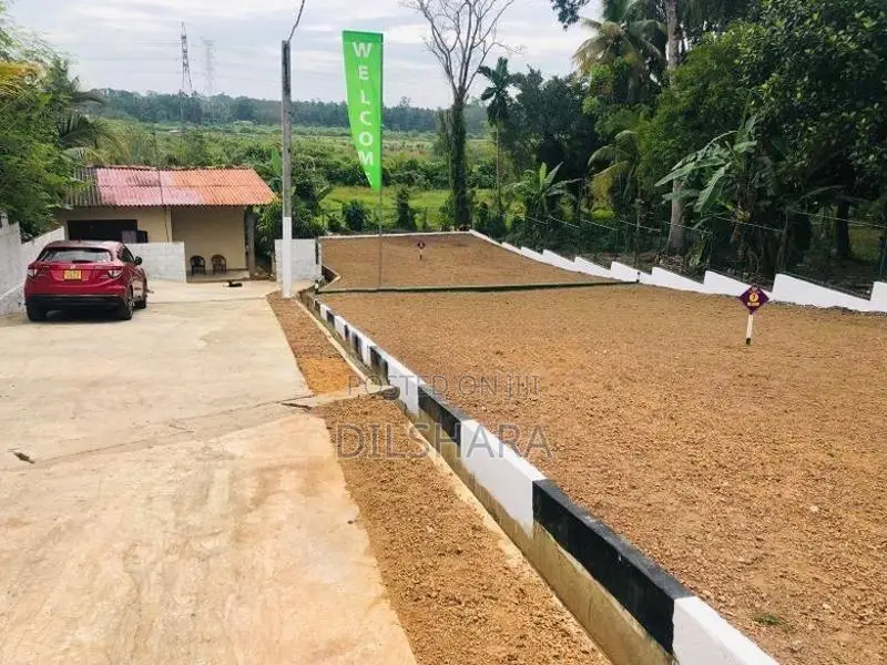 Matara ටවුමට ලගින් ඉඩමක්