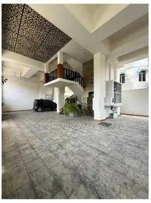 FULLY FURNISHED THREE STORIED HOUSE FOR RENT COLOMBO 4 CHI2522
