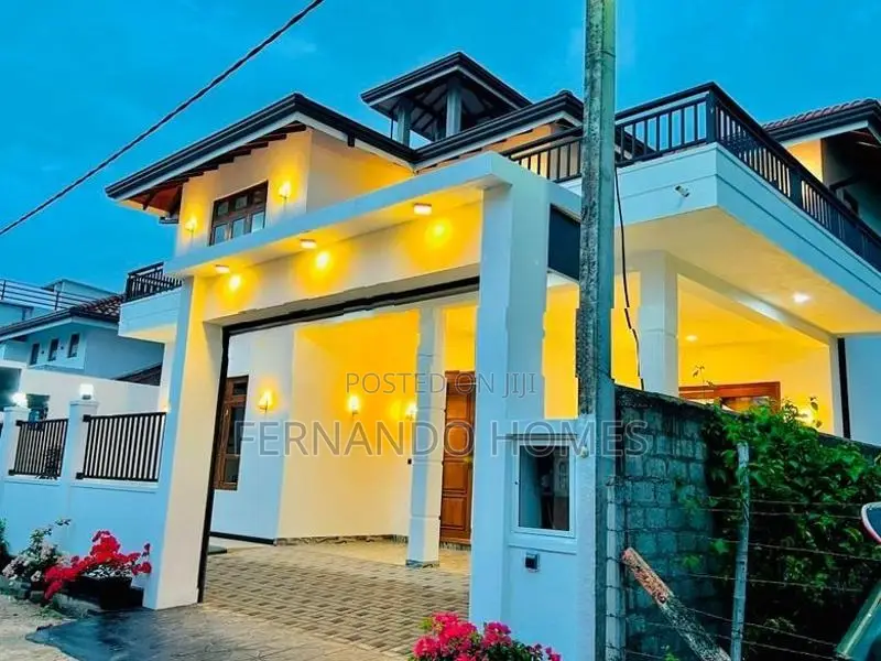 Wooden Floor Brand New Upstairs 4 Bed Rooms House For Sale in Negombo