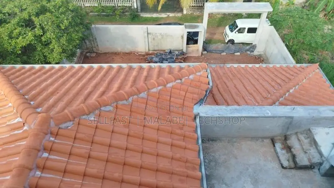 House for sale in Athurugiriya