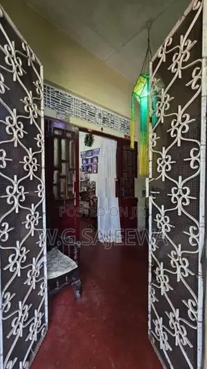 House for sale in Negombo Town