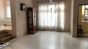 15 Perch Land with 05 Bedroom House for Sale Thalawathugoda