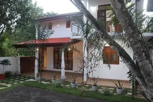 2 Storied Luxury House Kiriwaththuduwa Homagama