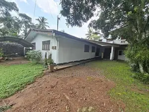 Land for Sale Bomiriya, Kaduwela. (ID : KADU013)